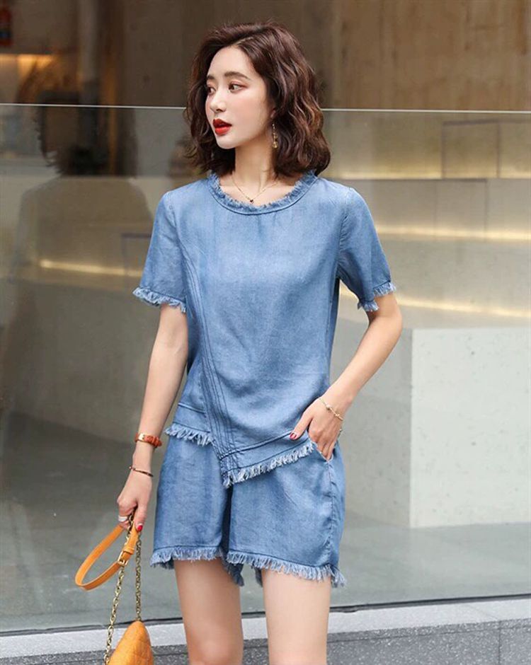 BỘ JEAN ĐÙI PHỐI LAI TUA RUA